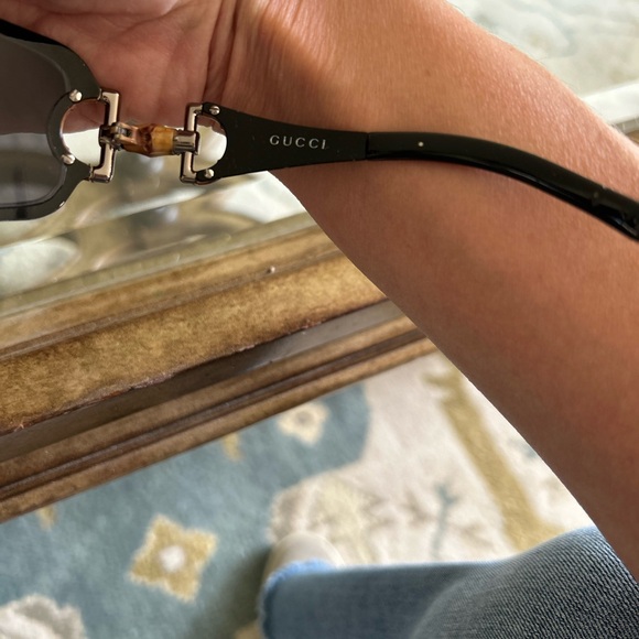 Bamboo Gucci Sunglasss - Picture 16 of 16